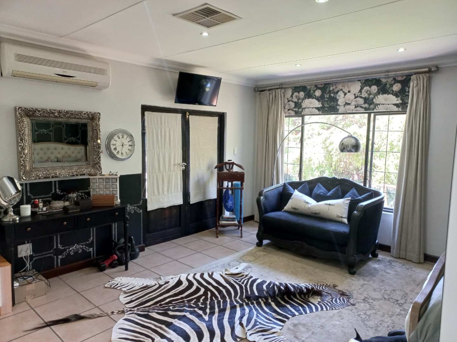 5 Bedroom Property for Sale in Keidebees Northern Cape